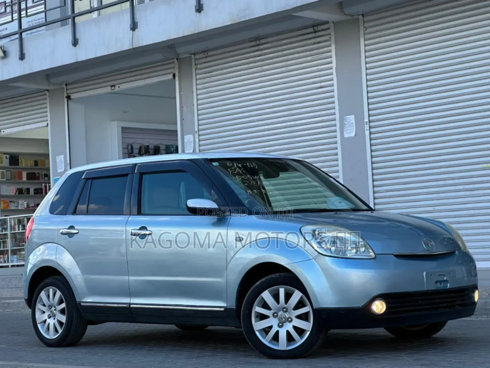Mazda Verisa 2006 Blue