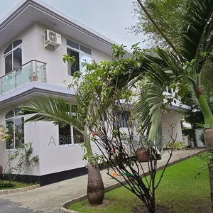 5bdrm Bungalow in Mikocheni for sale