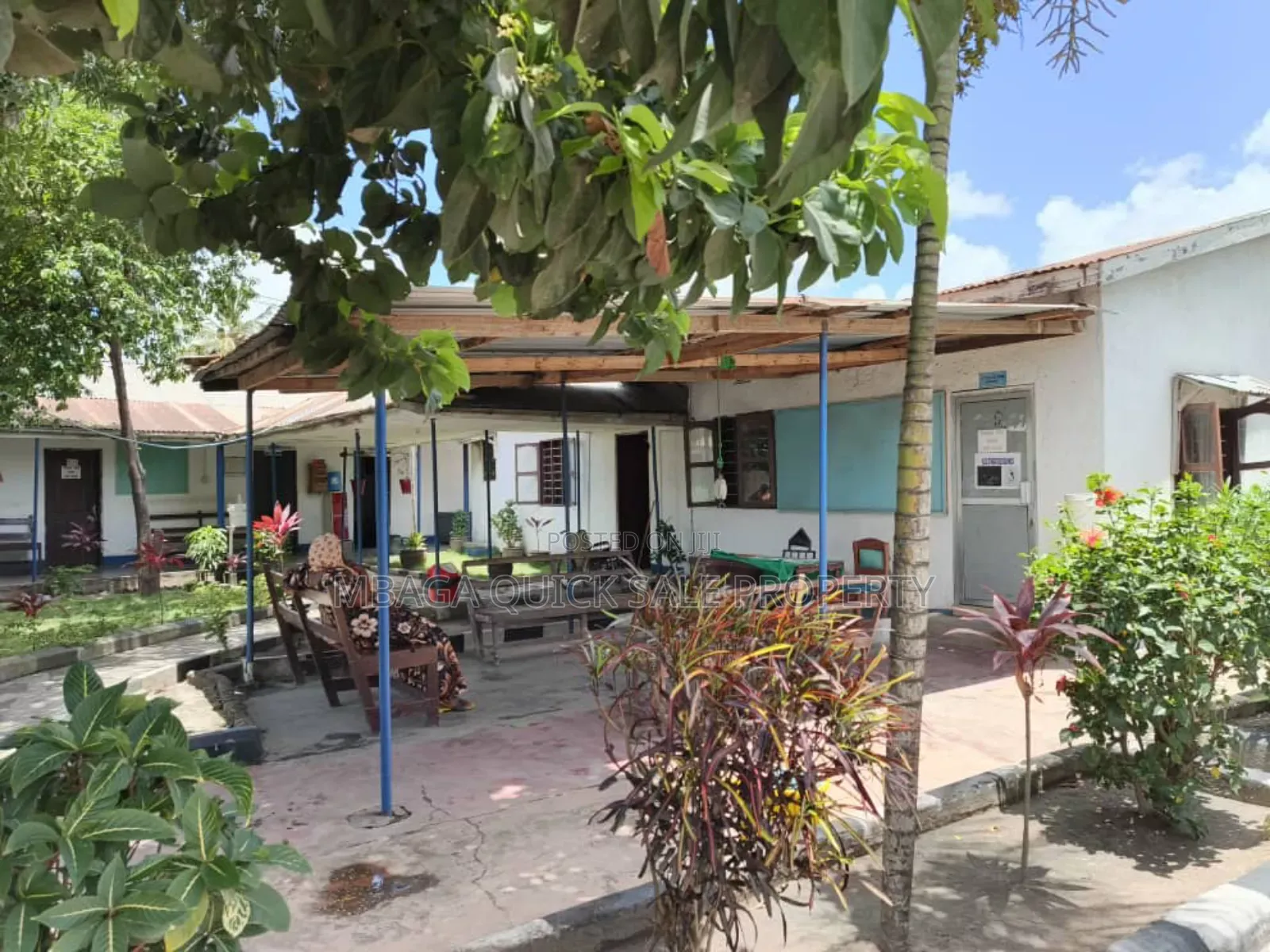 Furnished 10bdrm House in Mbagala Mbande for sale