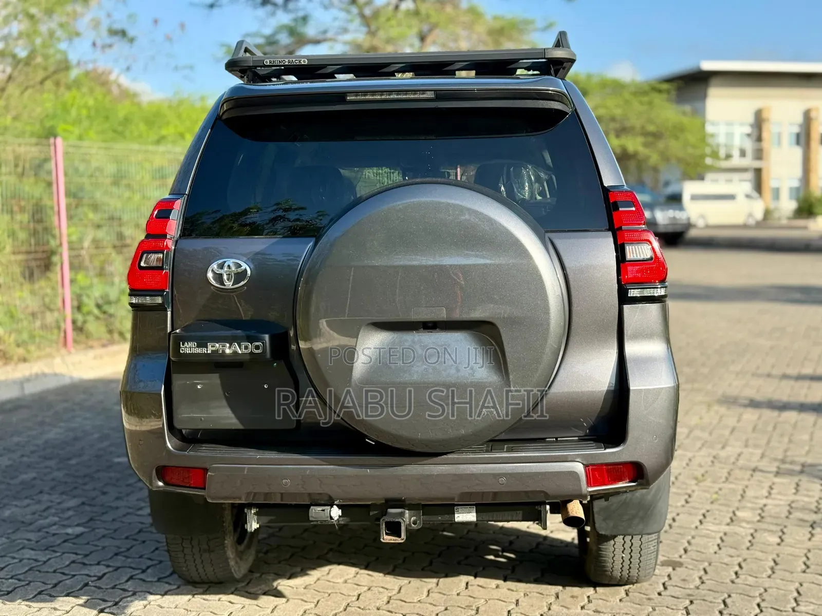 Toyota Land Cruiser Prado 2.8 2023 Gray