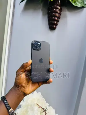 New Apple iPhone 15 128 GB Black