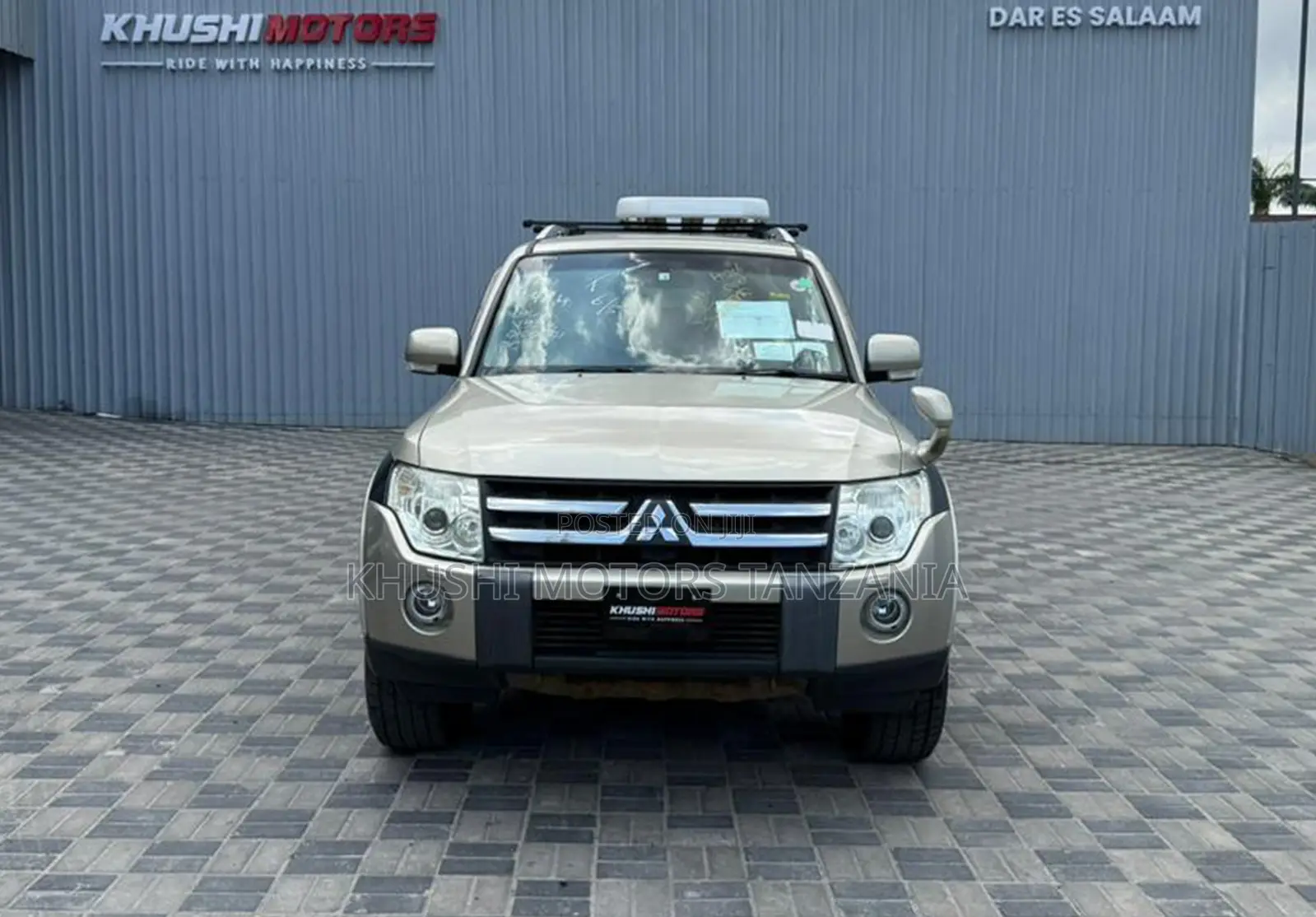 Mitsubishi Pajero 2007 Beige