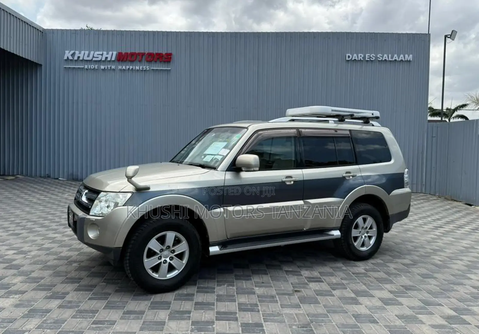Mitsubishi Pajero 2007 Beige