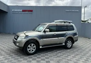 Mitsubishi Pajero 2007 Beige