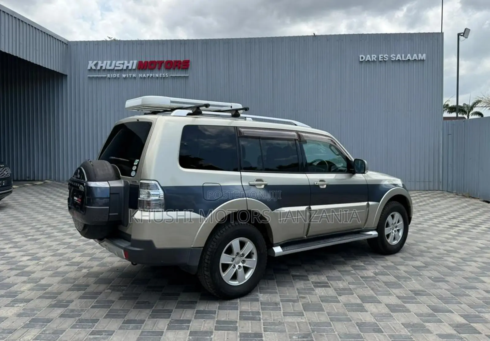 Mitsubishi Pajero 2007 Beige