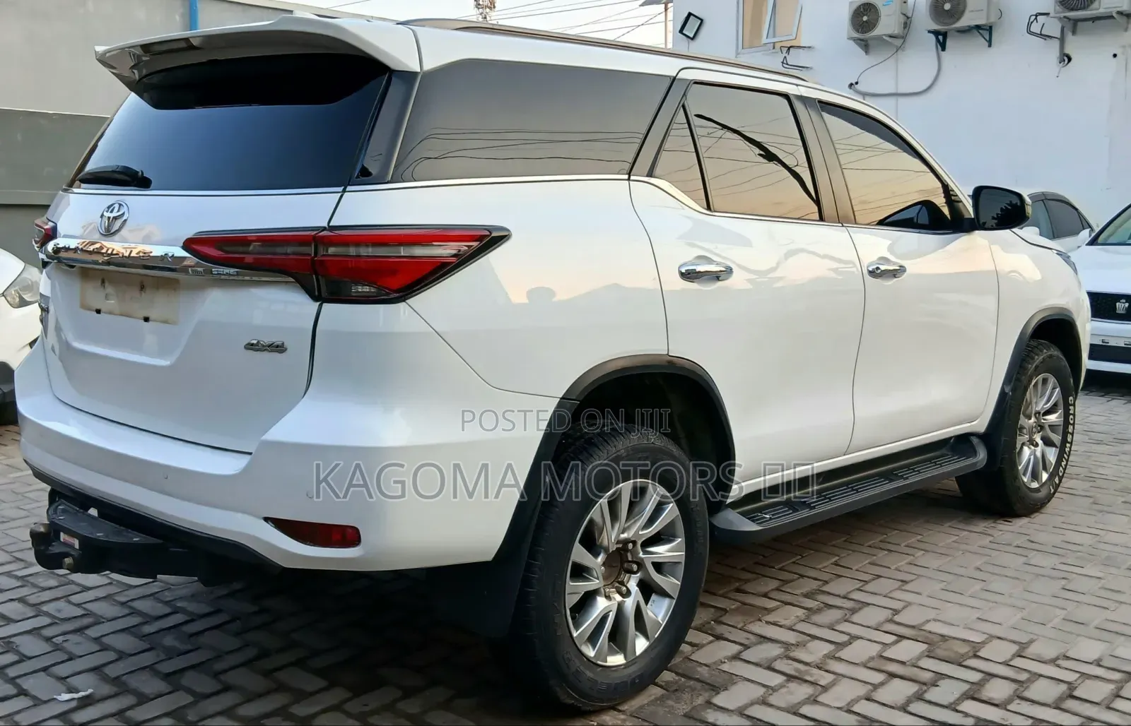 Toyota Fortuner 2021 White