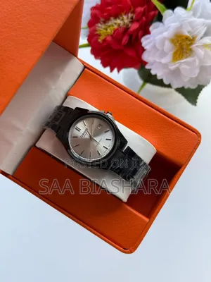 Casio Womens Round Shape Black and White