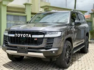 Toyota Land Cruiser 2023 Gray