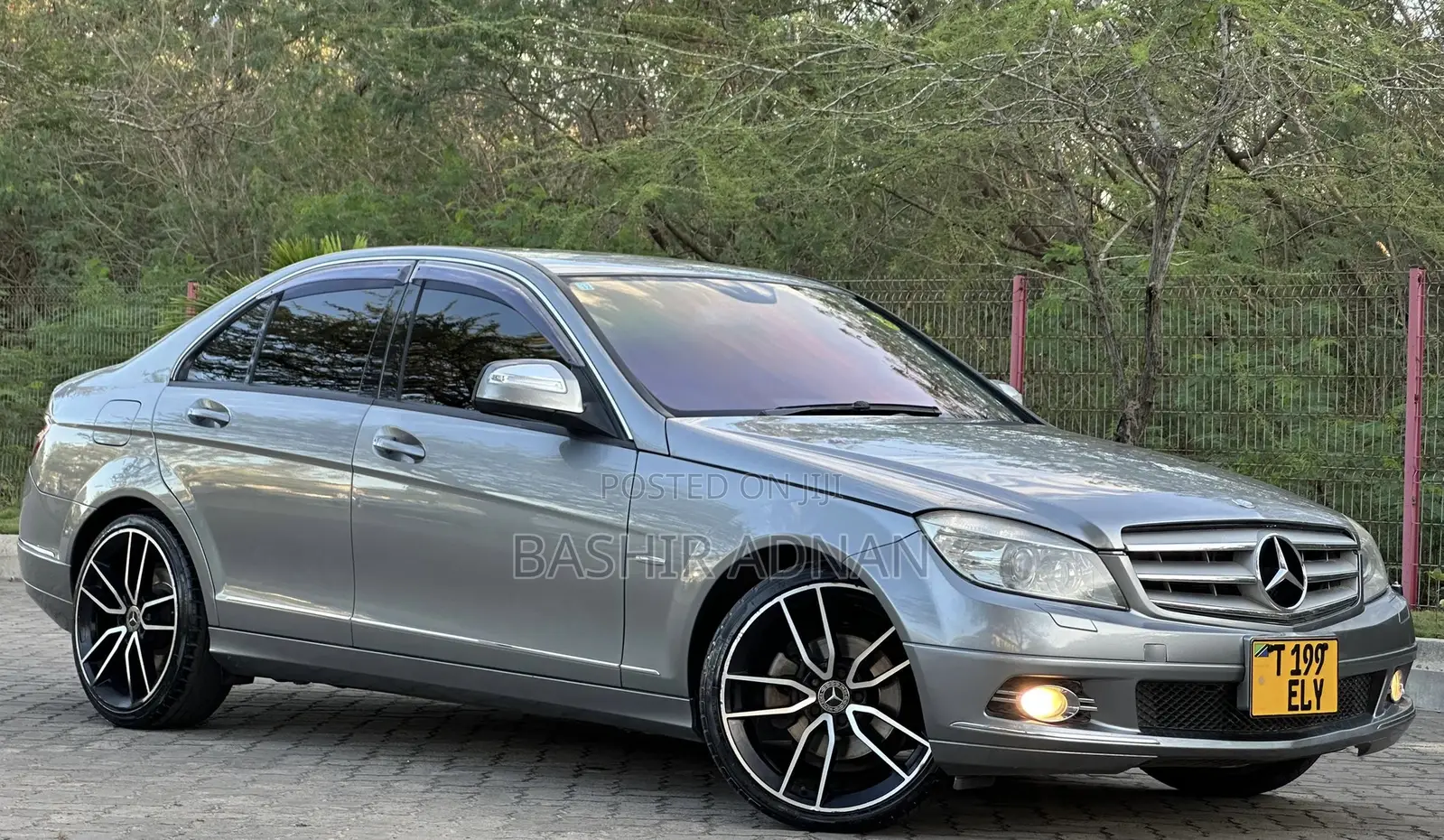 Mercedes-Benz C200 2008 Gray