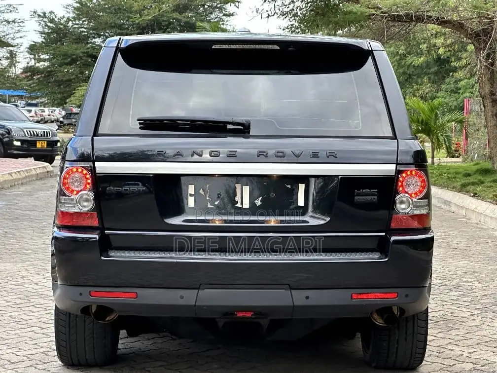 Land Rover Range Rover Sport 2011 Black