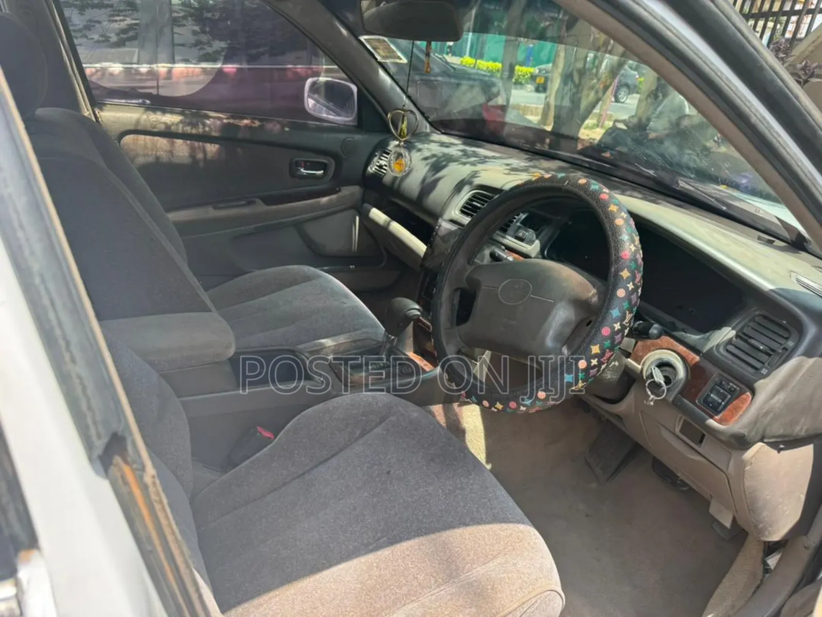 Toyota Cresta 2001 White