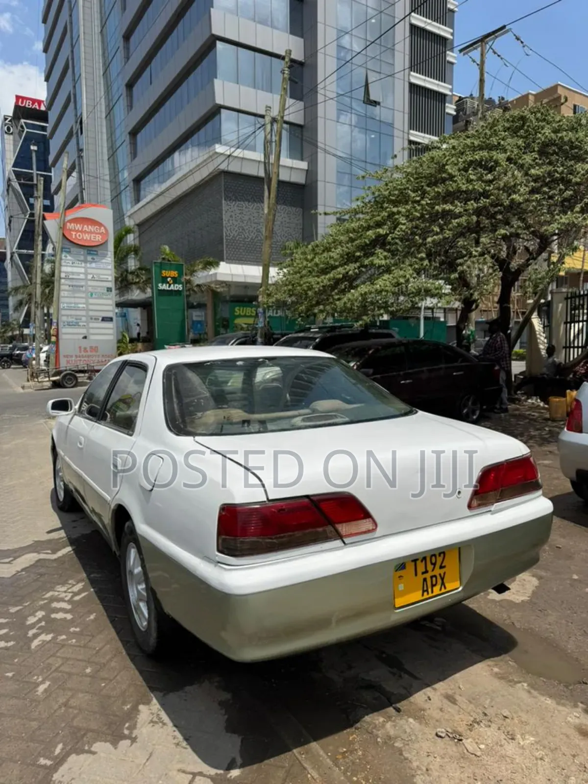 Toyota Cresta 2001 White