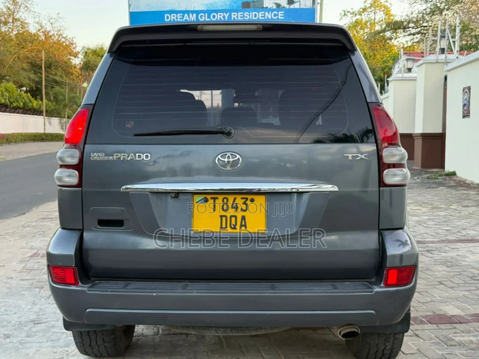 Toyota Land Cruiser Prado 2005 Gray