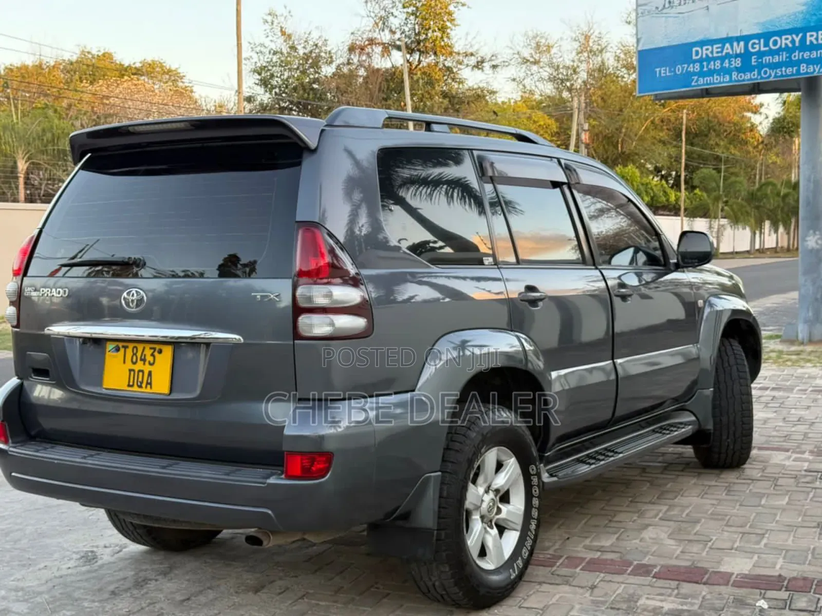 Toyota Land Cruiser Prado 2005 Gray