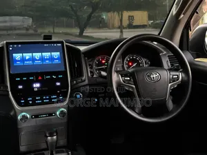 Toyota Land Cruiser 2017 Black