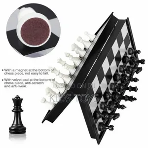 Magnetic Chess Zinapatikana