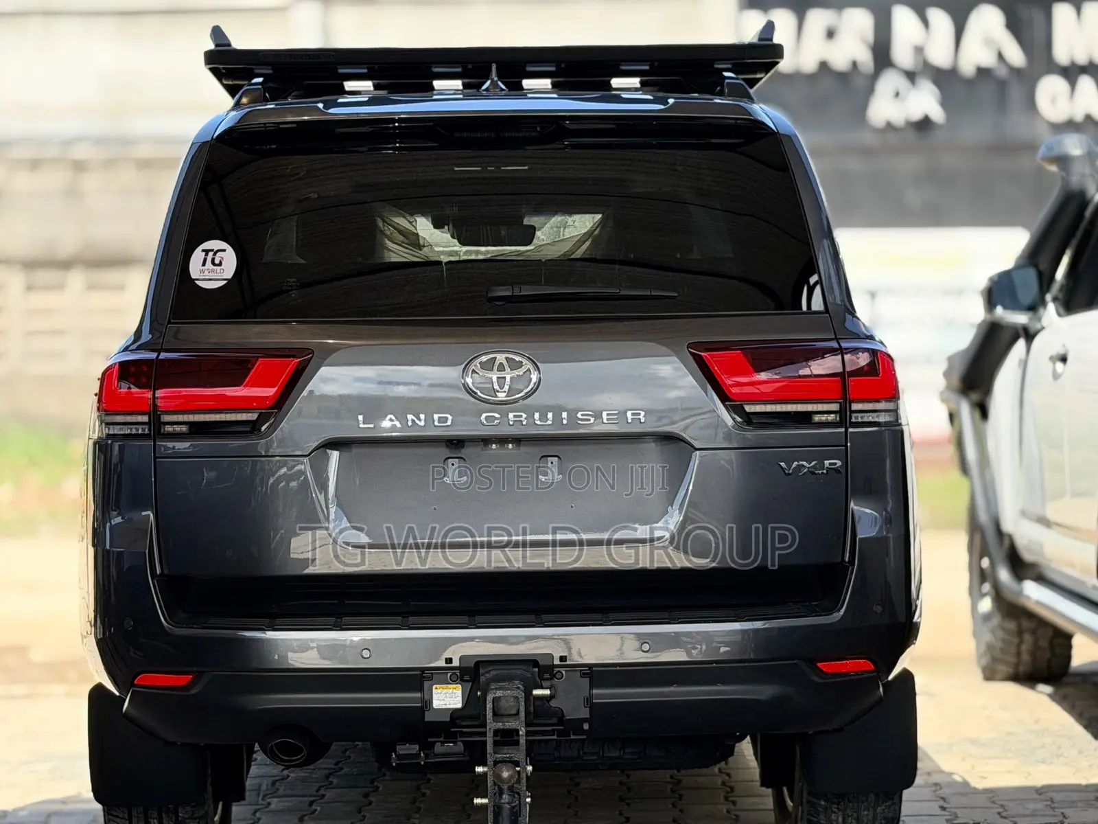 Toyota Land Cruiser LC300 2023 Gray
