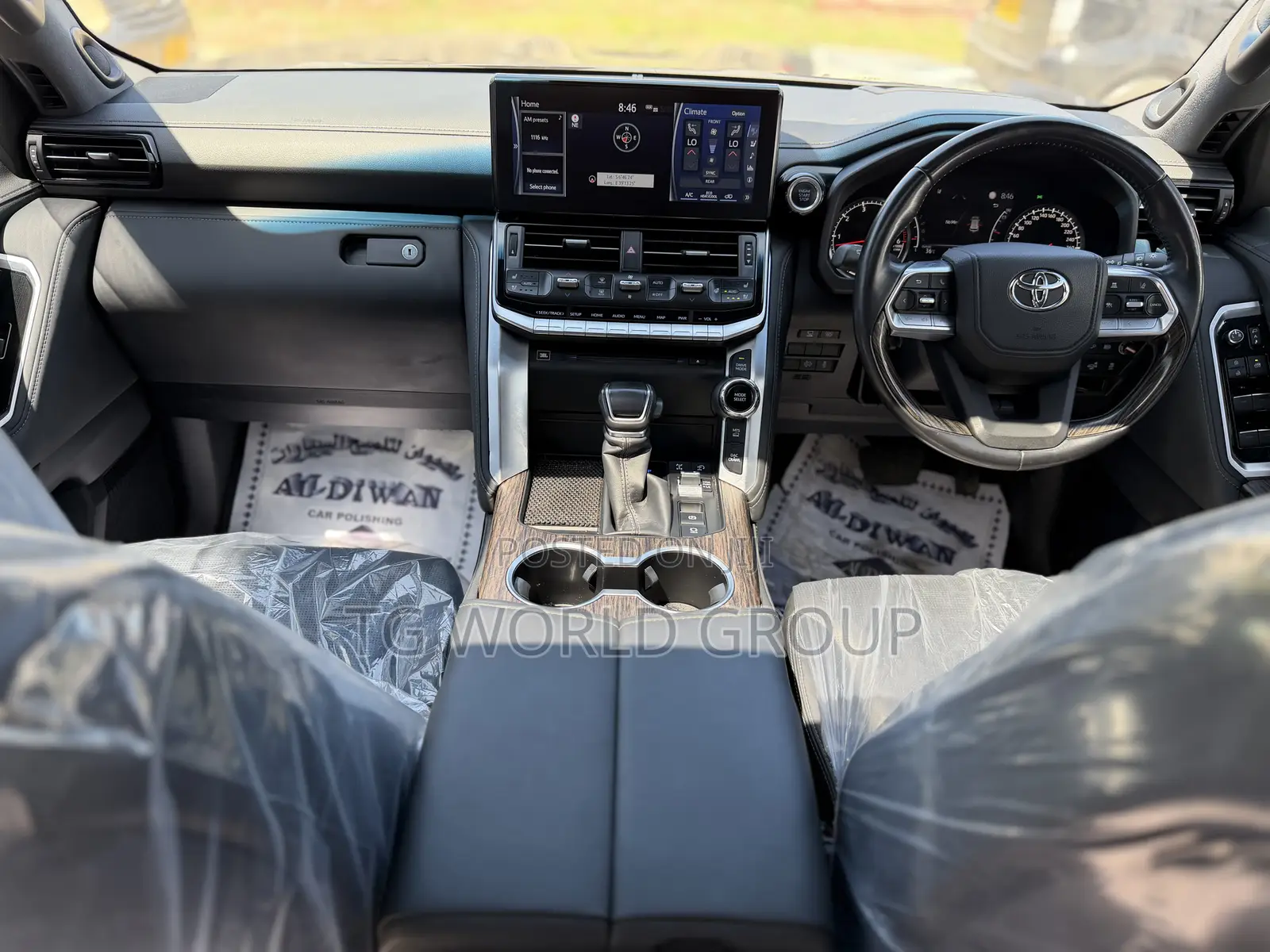 Toyota Land Cruiser LC300 2023 Gray