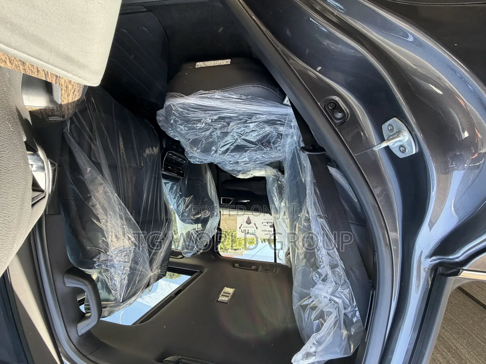 Toyota Land Cruiser LC300 2023 Gray