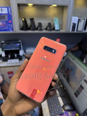 Samsung Galaxy S10e 128 GB Orange