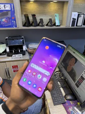 Samsung Galaxy S10e 128 GB Orange