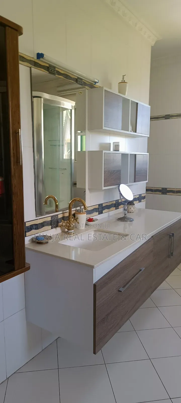 Furnished 5bdrm Villa in Mikocheni for rent