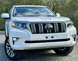Toyota Land Cruiser 2023 White