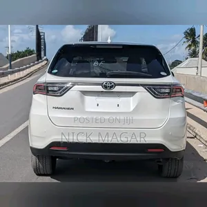 Toyota Harrier 2017 White