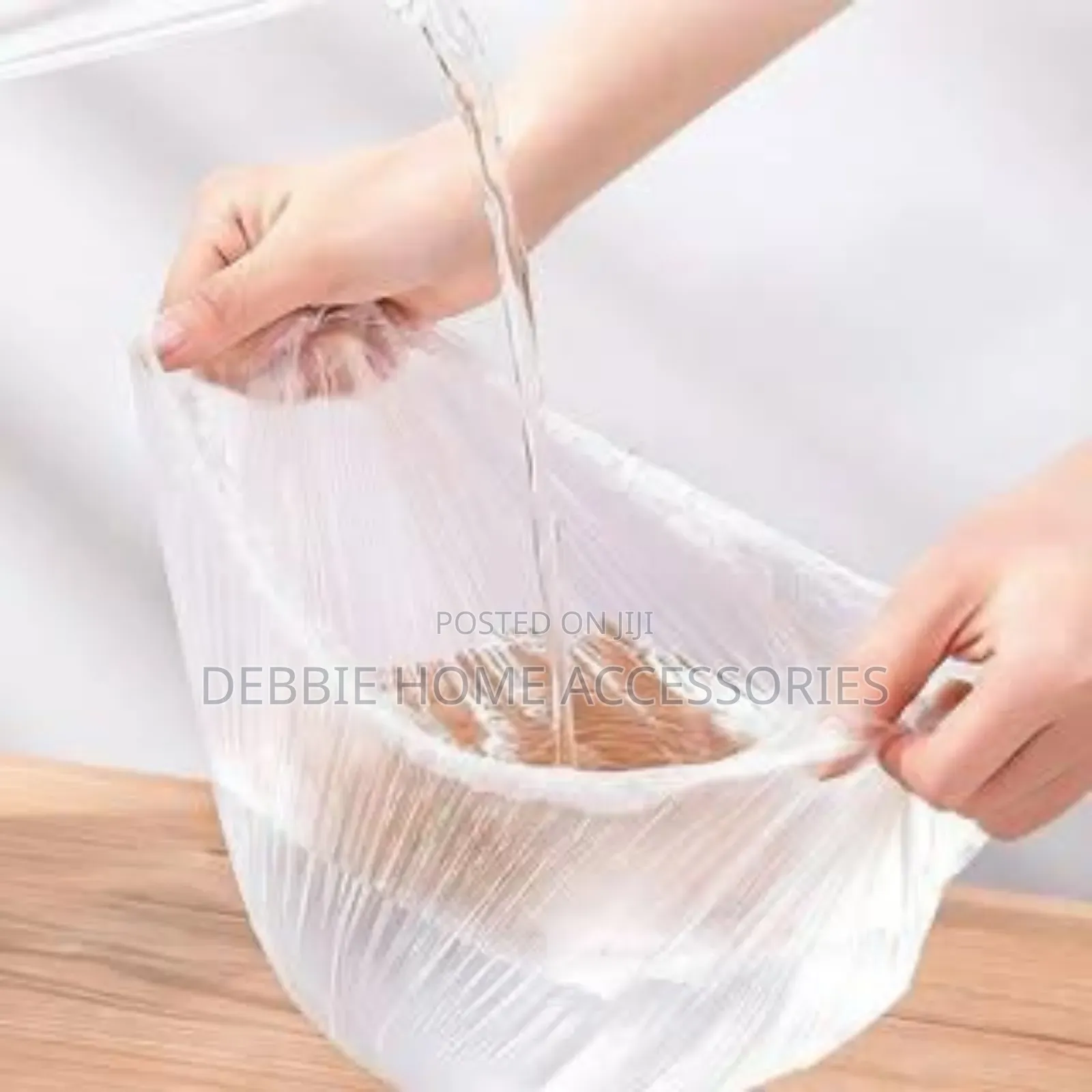 Bag of Disposable Elastic Plastic Food Covers.-100pcs