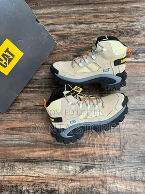 Caterpillar Oil Resistance Safety Boot