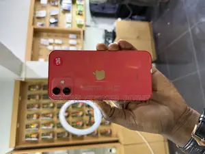 Apple iPhone 12 128 GB Red