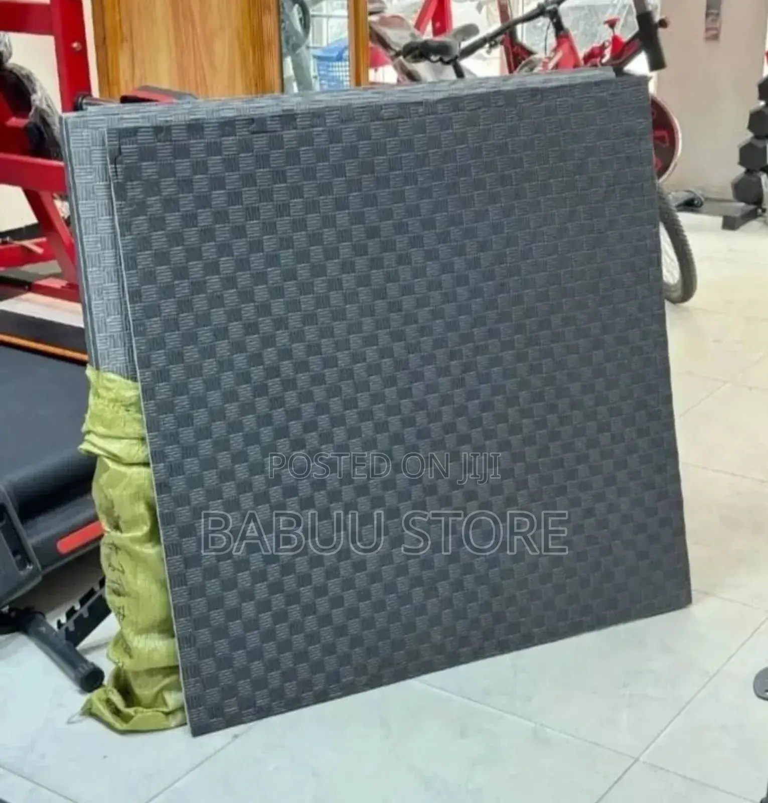 Rubber Mats Kwajili Ya Michezo