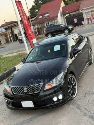 Toyota Crown 2010 Black