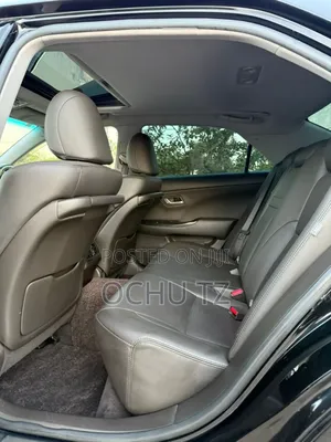 Toyota Crown 2010 Black