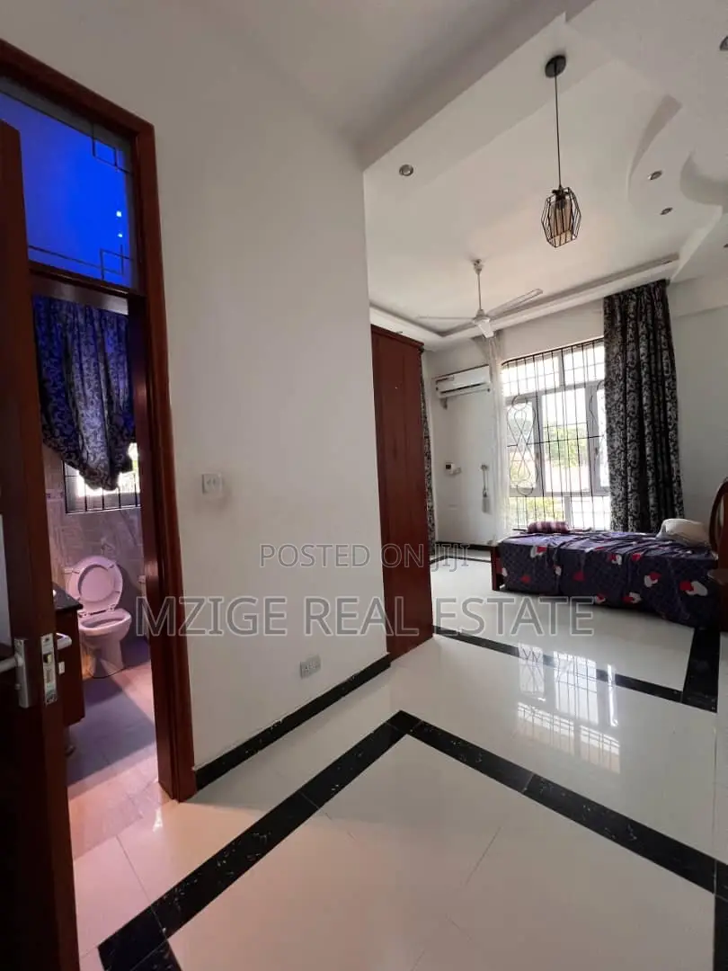 6bdrm Bungalow in Ndossi Estaste, Mbezi Beach for sale