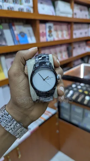 Saa or Watches Water Resistant Stainless Steel Unisex
