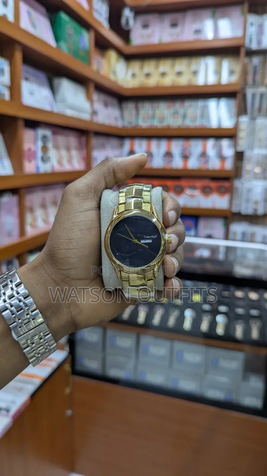 Saa or Watches Water Resistant Stainless Steel Unisex