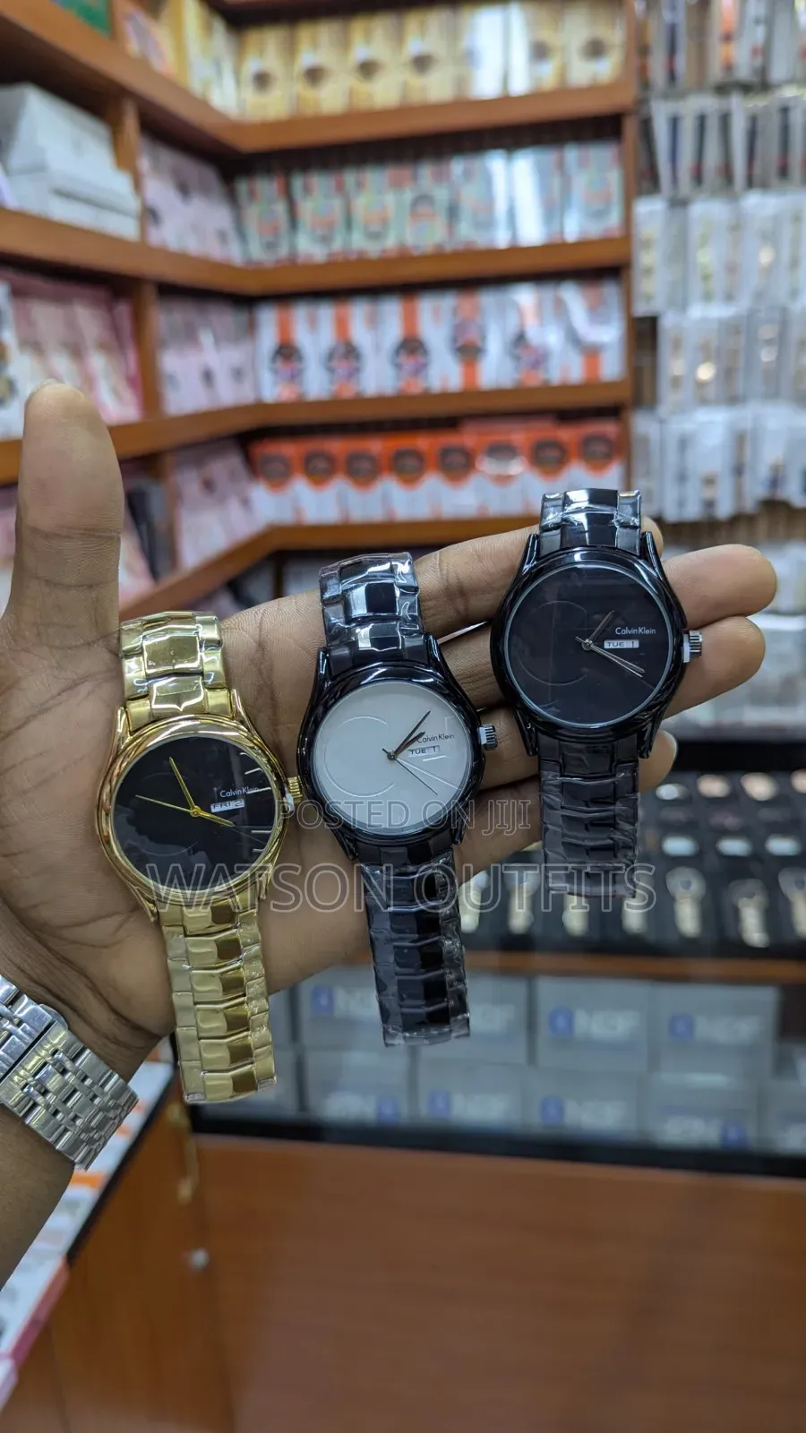 Saa or Watches Water Resistant Stainless Steel Unisex