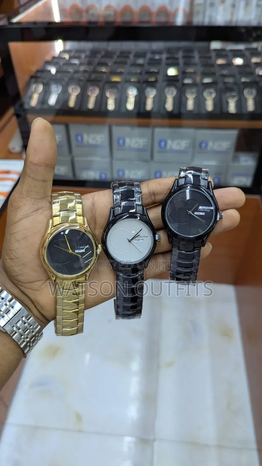 Saa or Watches Water Resistant Stainless Steel Unisex