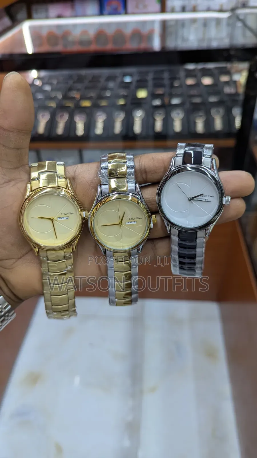 Saa or Watches Water Resistant Stainless Steel Unisex