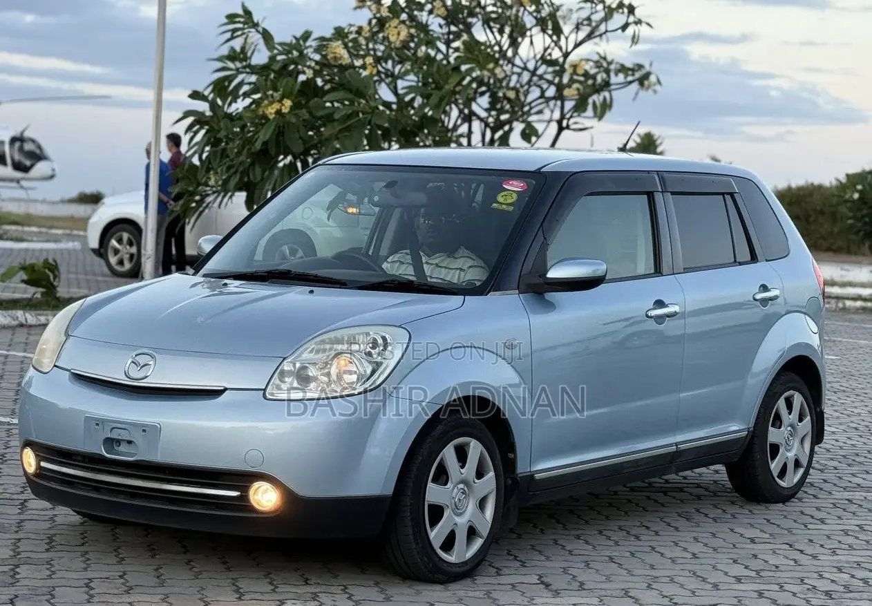 Mazda Verisa 2008 Blue