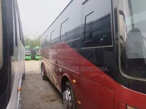 Yutong ZK6932D1 2020 Red