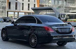 Mercedes-Benz C-Class 2014 Black