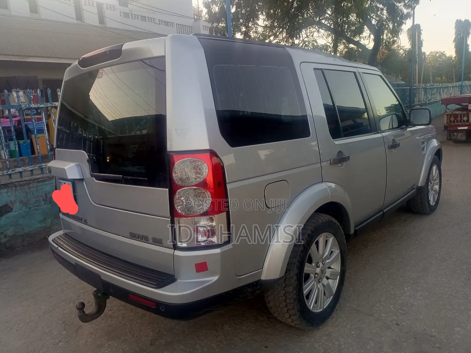 Land Rover Discovery 2013 Silver