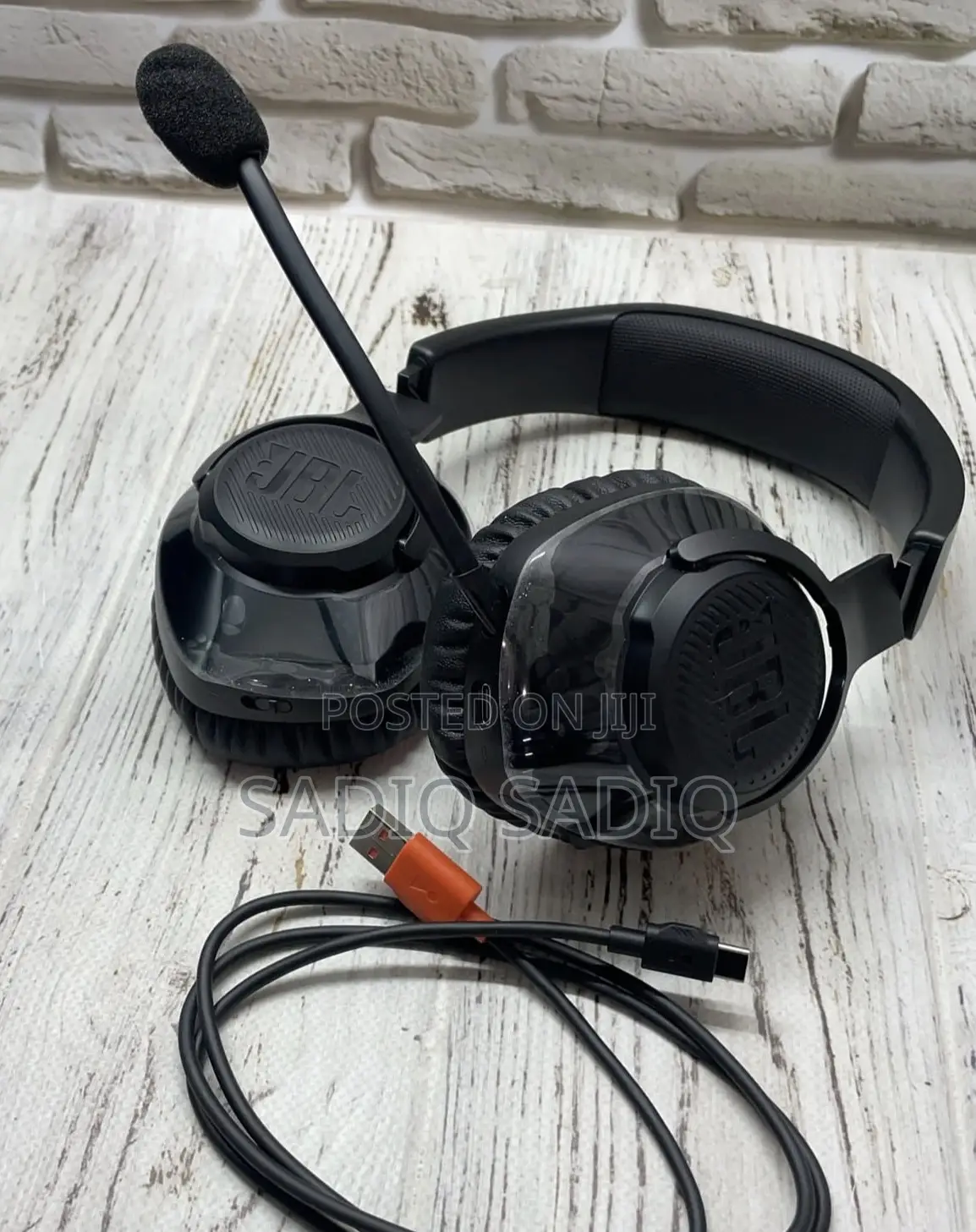 JBL Quantum 350