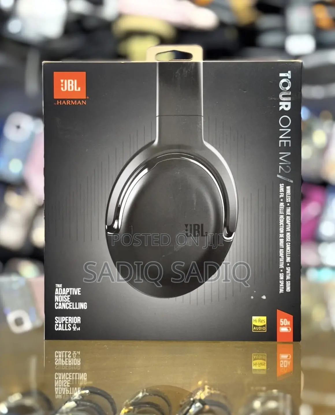 JBL Tourone M2