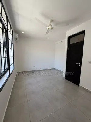 3bdrm House in Upanga for rent