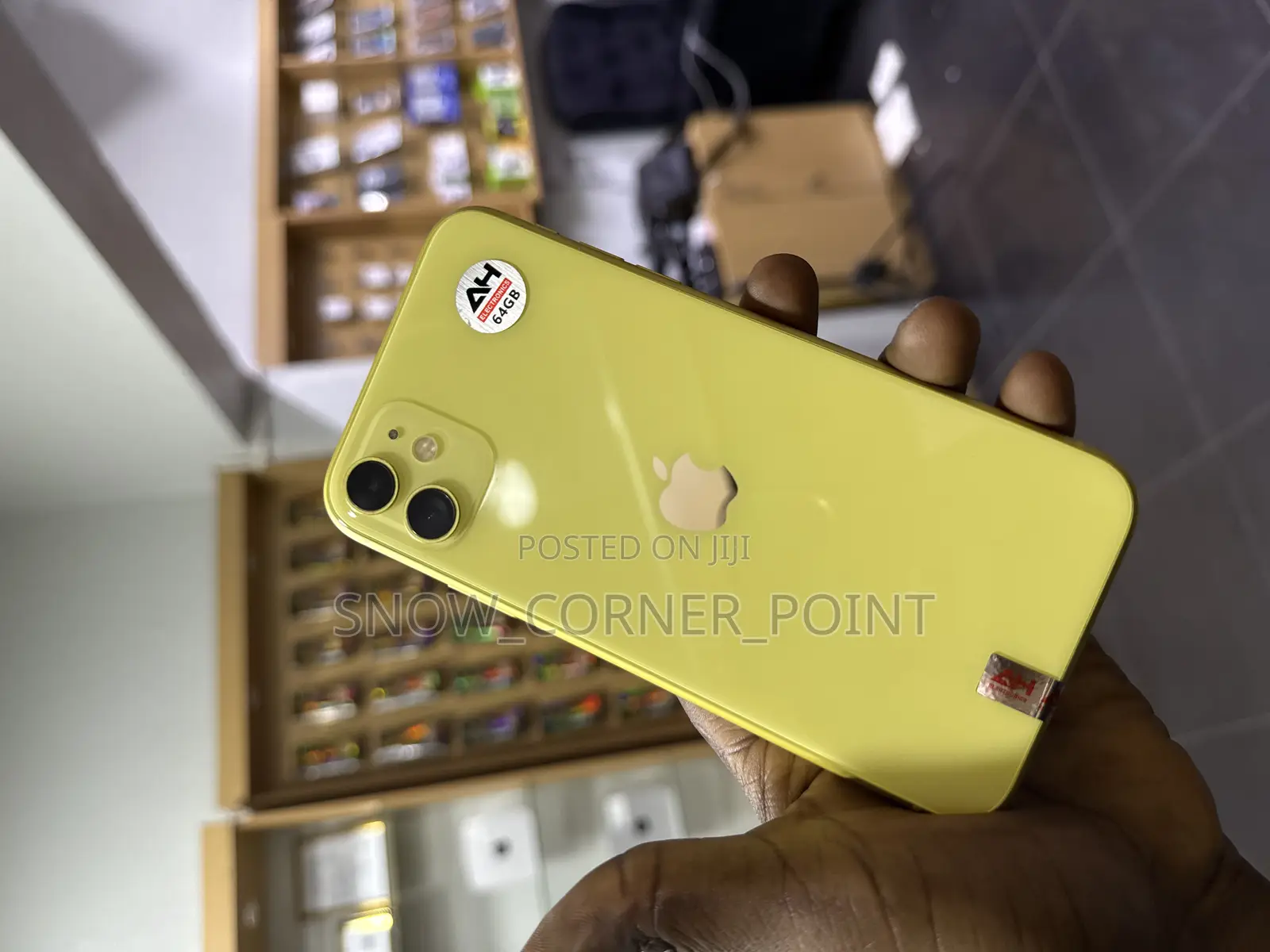 Apple iPhone 11 64 GB Yellow