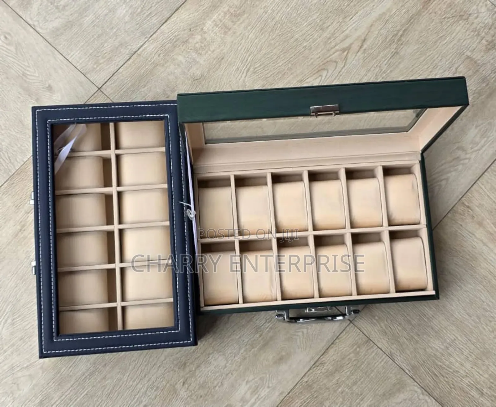Classic Storage Box Available in Four Colors for Jewelries, Etc