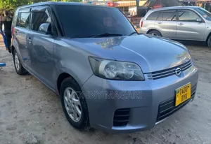 Toyota Corolla Rumion 2010 Gray